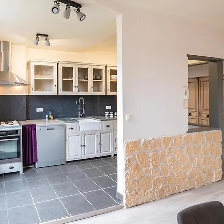Apartmán Le Mazagran Saint-Paul-Trois-Chateaux