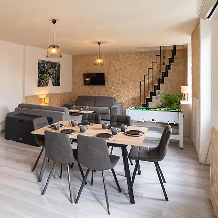 Apartmán Le Mazagran Saint-Paul-Trois-Chateaux