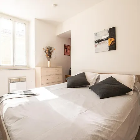 Apartmán Le Mazagran Saint-Paul-Trois-Chateaux
